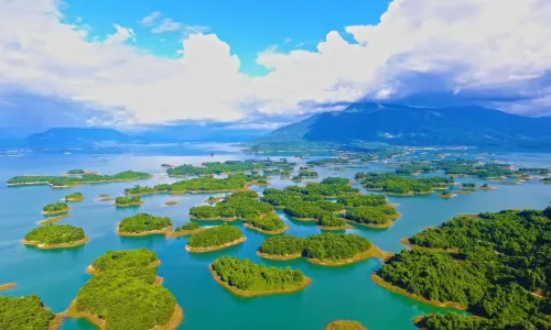 Nam Ngum Reservoir