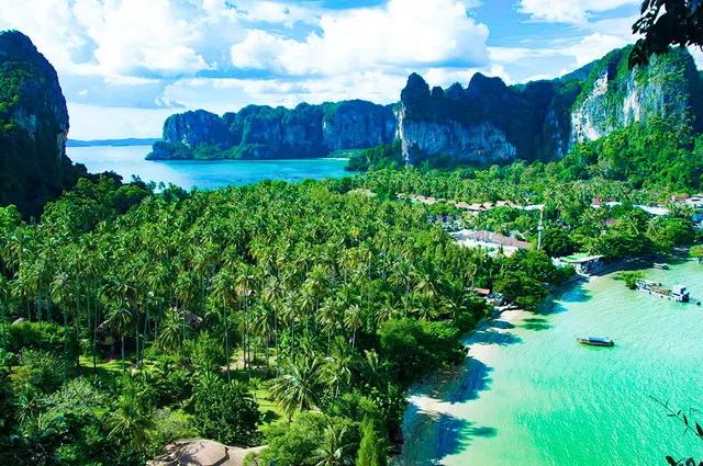 Select the Best Islands in Krabi, Enjoy the Sceneries in Paradise