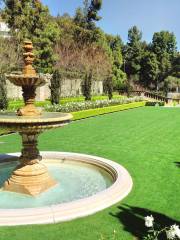 Greystone Mansion & Gardens: The Doheny Estate