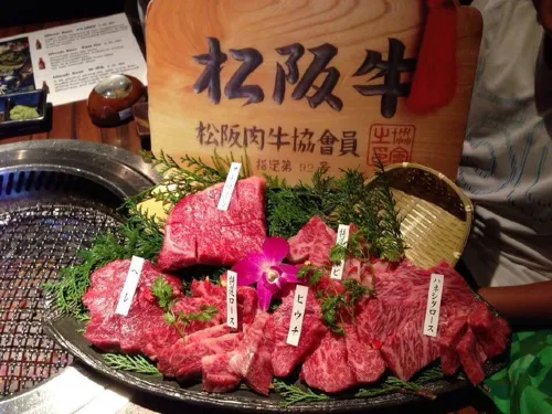 9 Local Delicacies Worth Tasting in Osaka