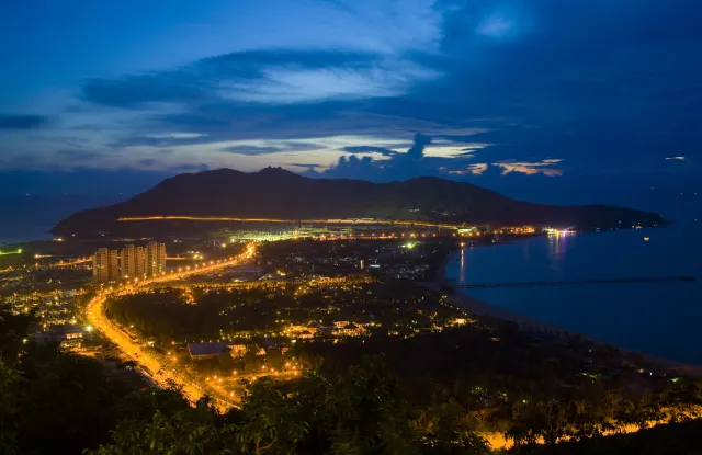 2025 Best Guide to Sanya: China Top Beach