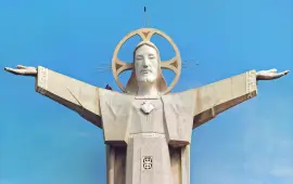 Jesus Christ Statue