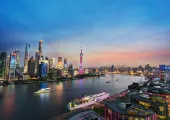 The Bund: Shanghai Landmarks 