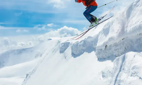 玉龍灣滑雪場