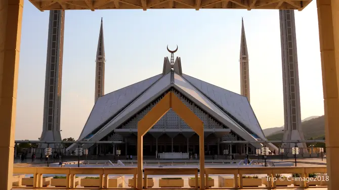 4_Faisal Masjid