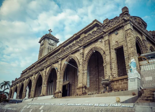 The 8 Most Beautiful French Colonial-Era Churches in Vietnam