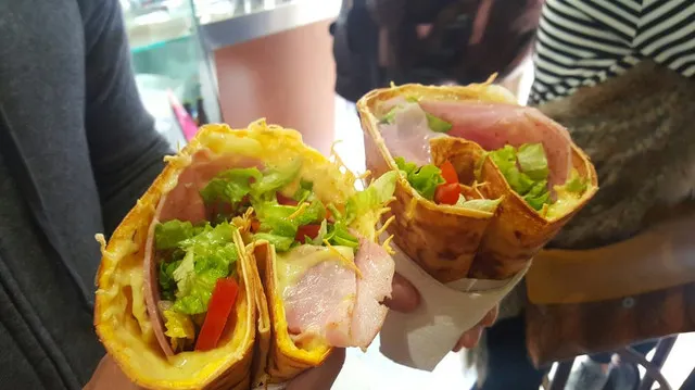 What is the Most Popular Street Food in Paris?