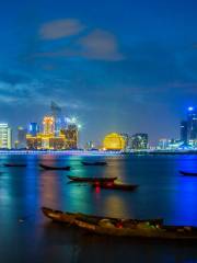 Qiantang River Night Cruise