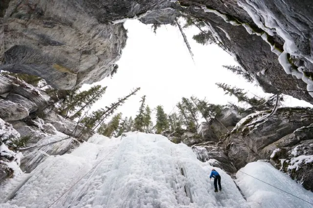 Enjoy a Great Hike in Banff Johnston Canyon