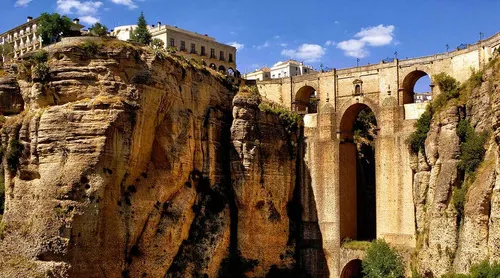 Bull Fighters’ Hometown: Guide to Ronda Spain