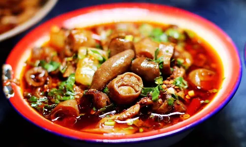 You Ji Fat Intestines and Local Chuan Cuisine