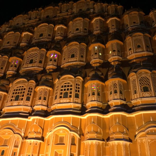 'Mahal' view at Hawa Mahal