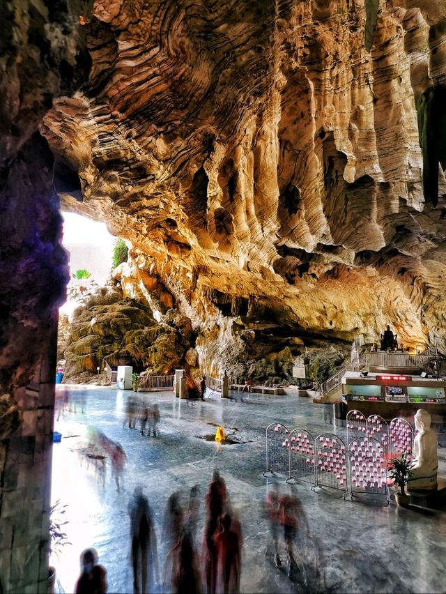 A Magnificent Limestone Cave in Ipoh