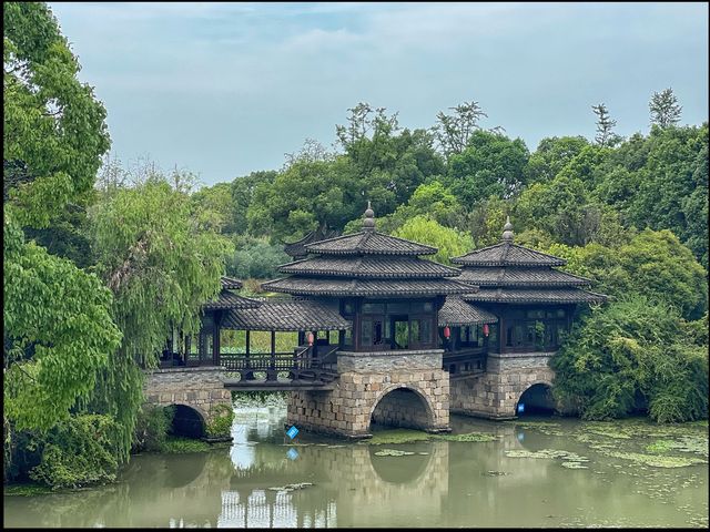 Ancient Gallery Bridge ❤️