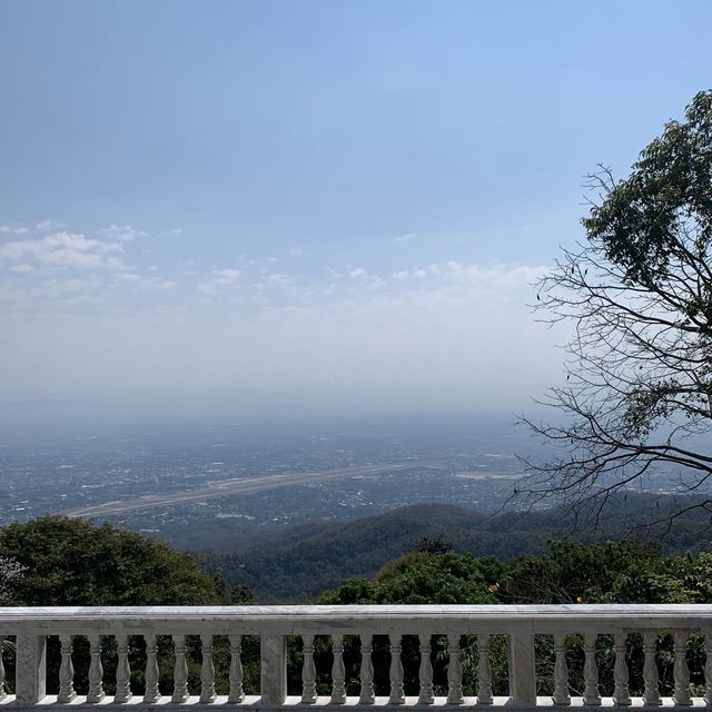 Challenging 8,000 “Stairs to the SKY HIKE!”