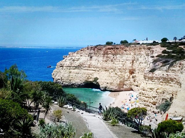 Beach in Carvoeiro, Portugal 🇵🇹