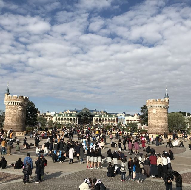 Awesome Tokyo Disneyland 