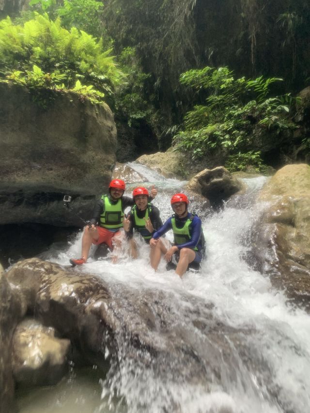 菲律賓墨寶景點-Kawasa Waterfalls 