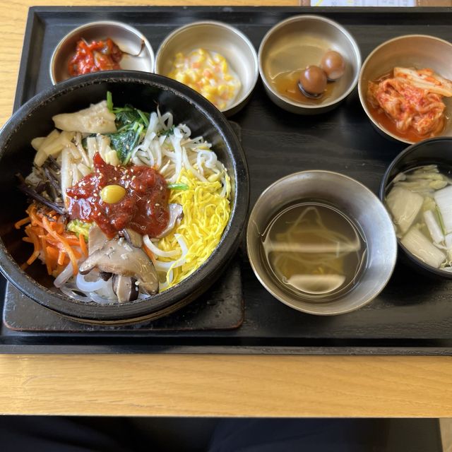 명동에서 맛있는 비빔밥이 먹고 싶다면 ‘가족회관’