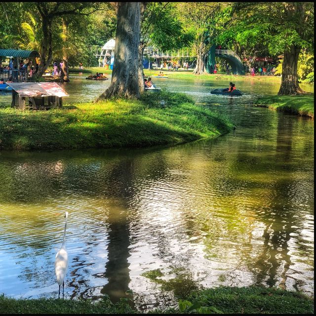 Viharamahadevi Park