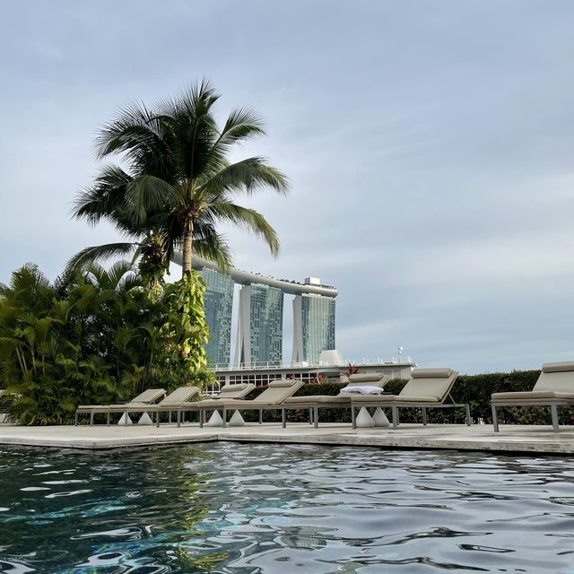 Mandarin Oriental’s pool