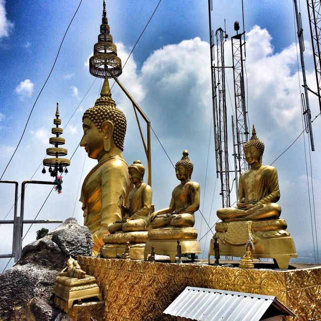 Krabi’s Stunning Tiger Cave Temple