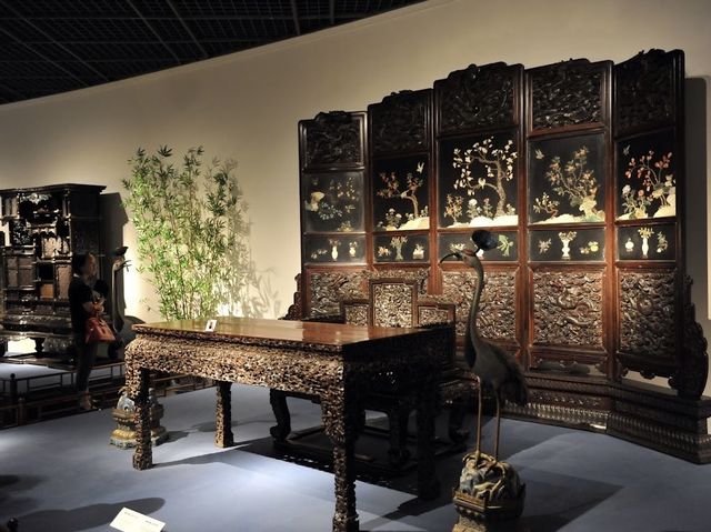 The Famous Shanghai Museum