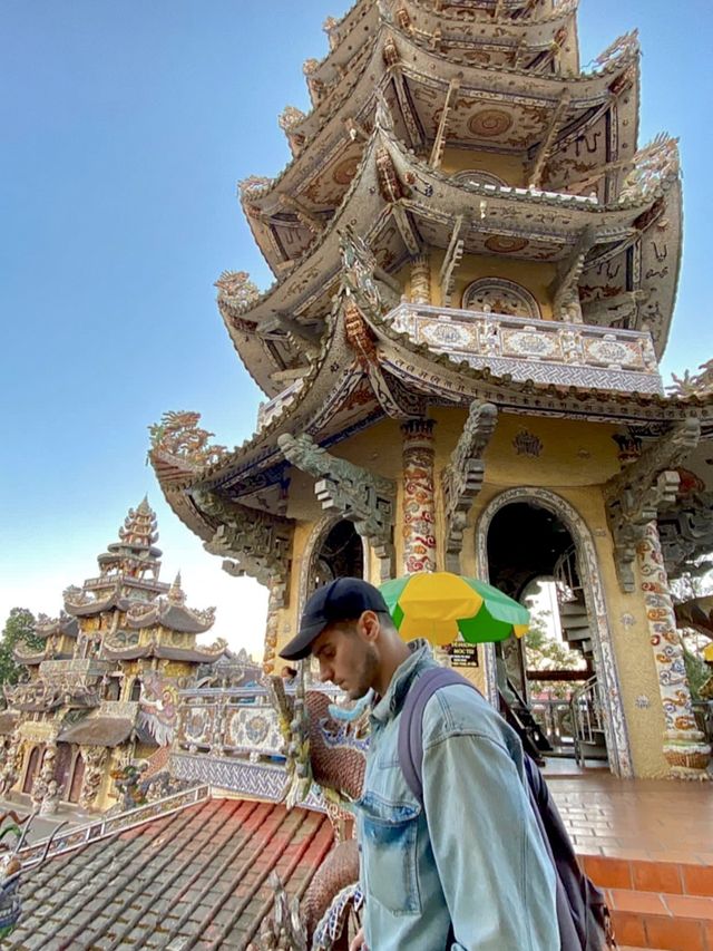 The most beautiful temple in Dalat!