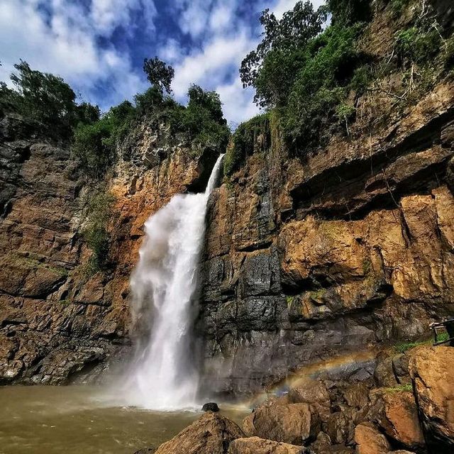 CIMARINJUNG WATERFALL, SUKABUMI REGENCY