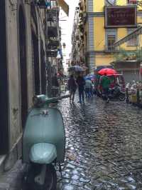 Rainy moments in Naples 🇮🇹