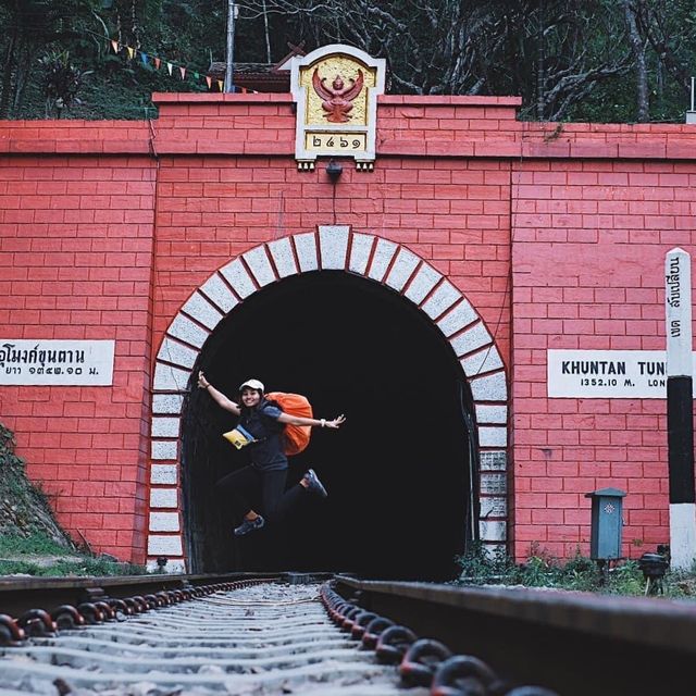 นั่งรถไฟชั้น3 ไปเดินป่า “ดอยขุนตาล”