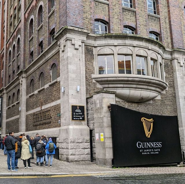 🍻 Freshly produced Guinness straight from it's Storehouse! 🇮🇪