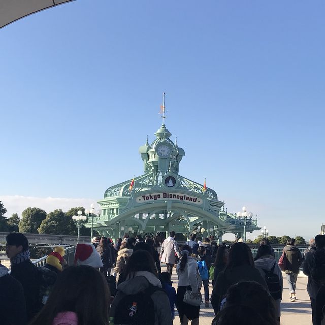 Awesome Tokyo Disneyland 