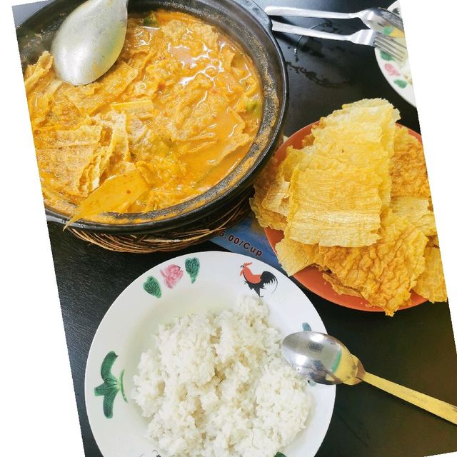 金龙阿仔 Kam Long Curry Fish Head

