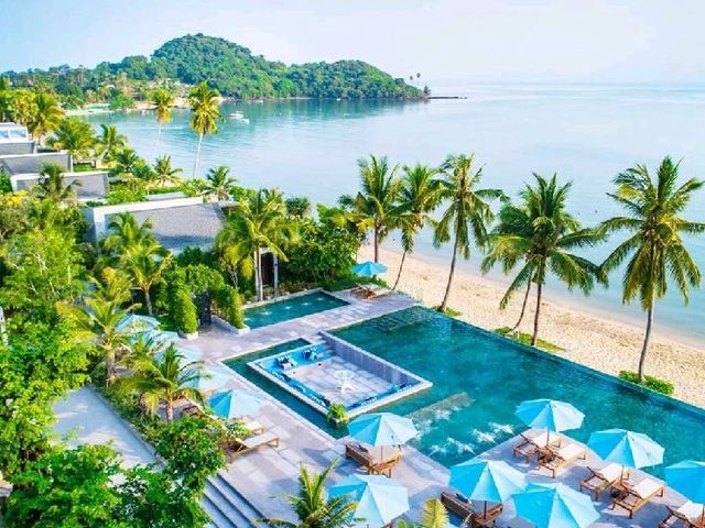 CELES Beachfront Resort Koh Samui