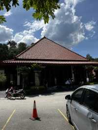 rumah hutan bonda rozita