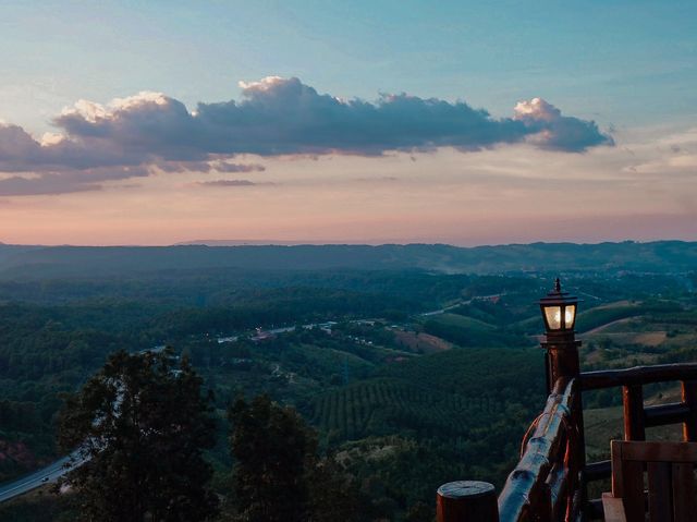 เหลียงซานเขาค้อ จีนมั๊ยไม่รู้ รู้แต่สวยมากกก 🧧⛩