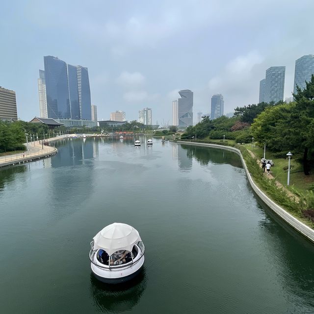 songdo Central Park in incheon is beautiful