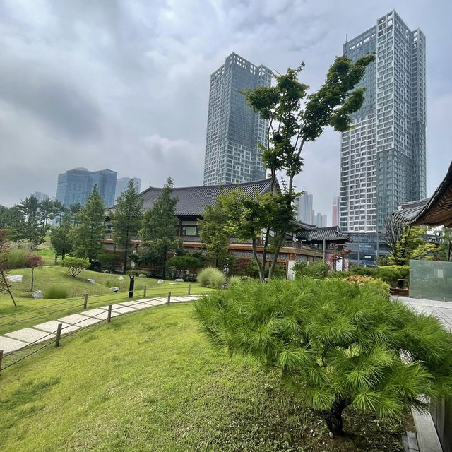 songdo Central Park in incheon is beautiful