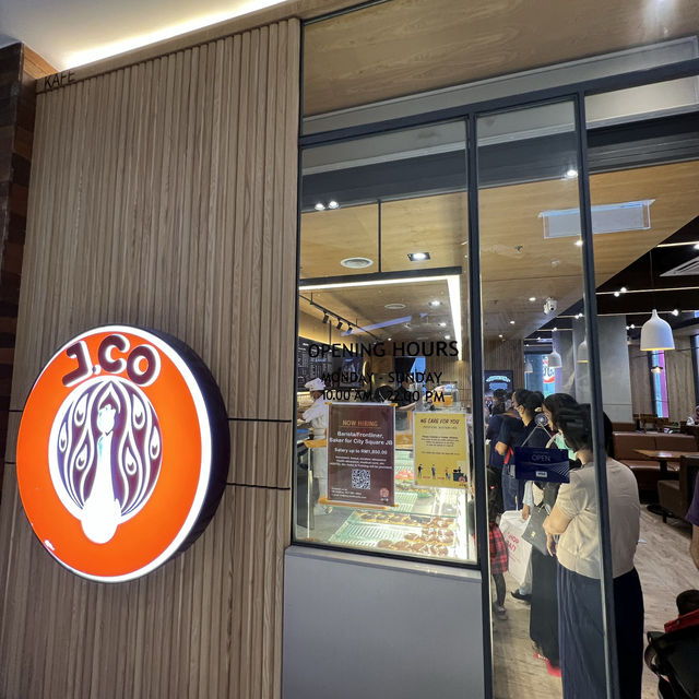 Citysquare Jco Donuts