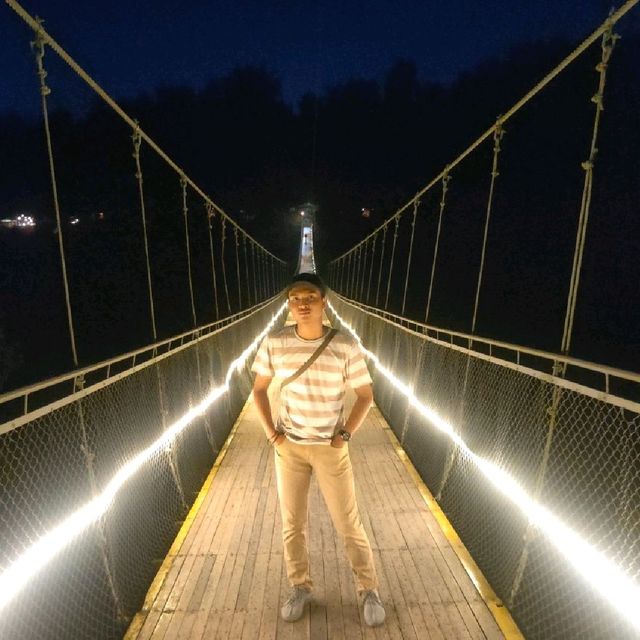 Situ Gunung Suspension Bridge