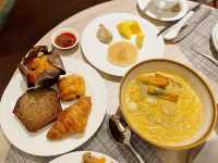 Breakfast buffet at Four Seasons Hotel SG