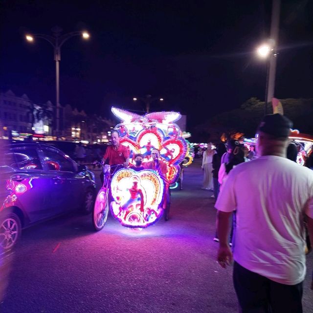 The great night walk in malacca city❤️