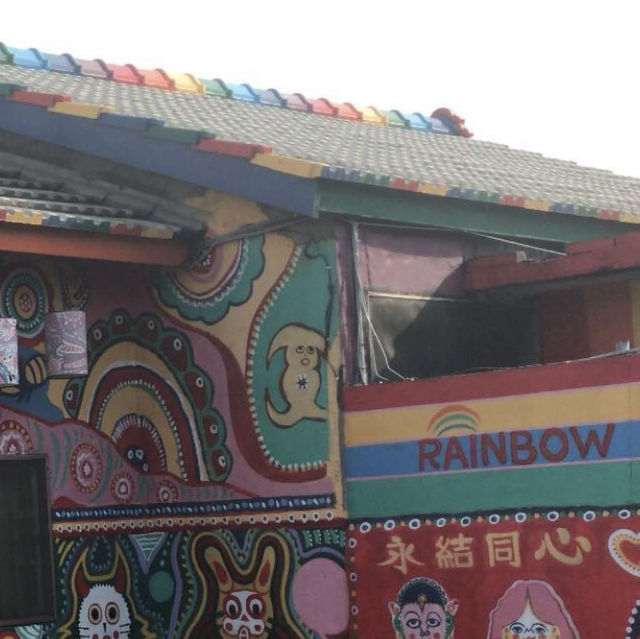 Art Painting at Rainbow Village 