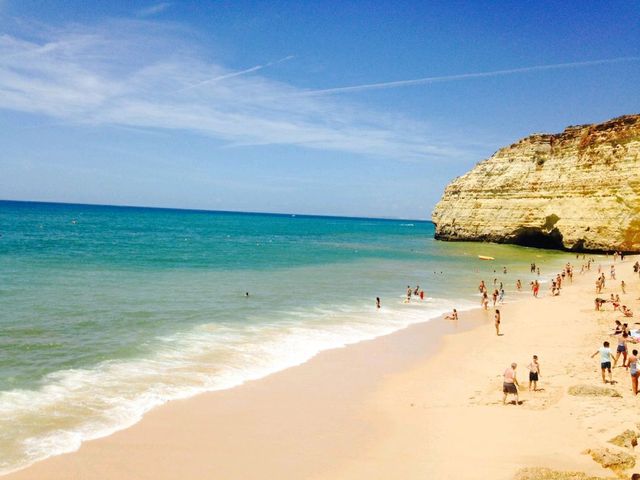 Beach in Carvoeiro, Portugal 🇵🇹