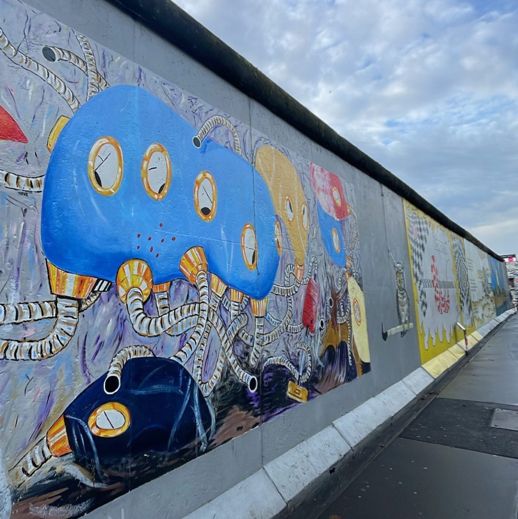 east and west side of berlin wall