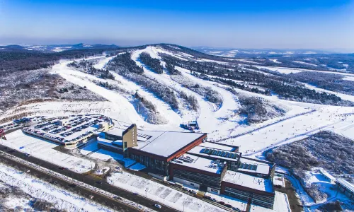 長春天定山滑雪場