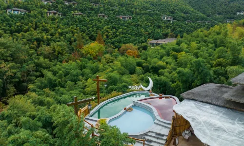 Yushui Hot Spring