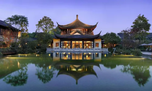 Four Seasons Hotel Hangzhou at West Lake