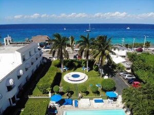 Villablanca Garden Beach Hotel